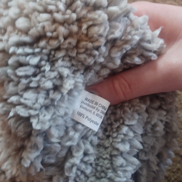 Soft Fluffy Tube Scarf Grey Warm - Picture 4 of 4